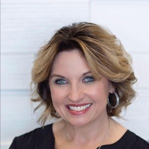 Meet your Posher, Sheryl